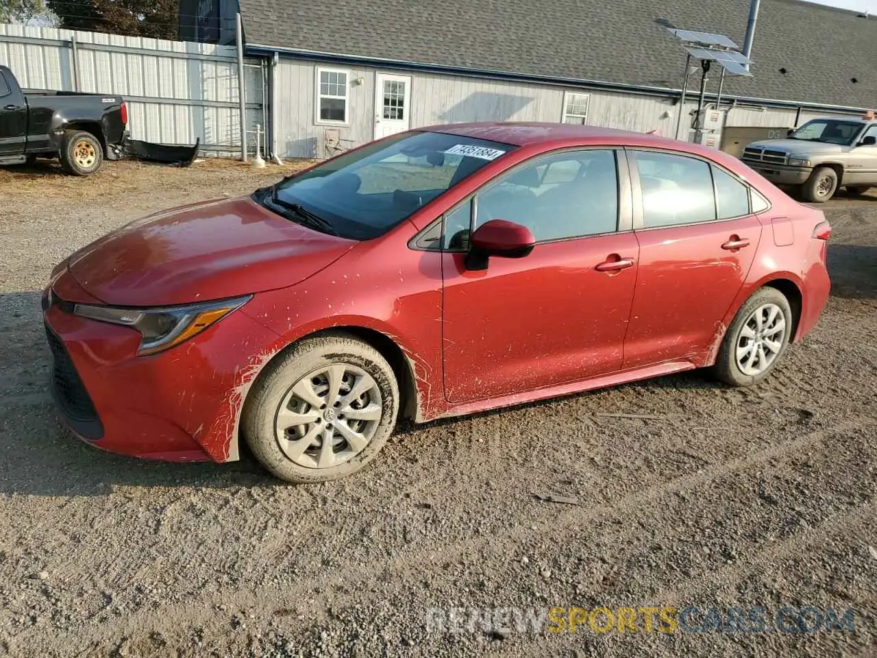 1 Фотография поврежденного автомобиля 5YFEPRAE9LP069490 TOYOTA COROLLA 2020