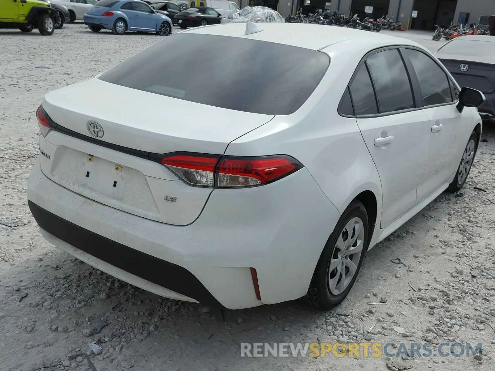 4 Photograph of a damaged car 5YFEPRAE9LP071918 TOYOTA COROLLA 2020