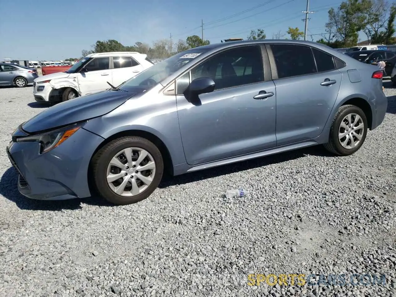 1 Photograph of a damaged car 5YFEPRAE9LP077315 TOYOTA COROLLA 2020