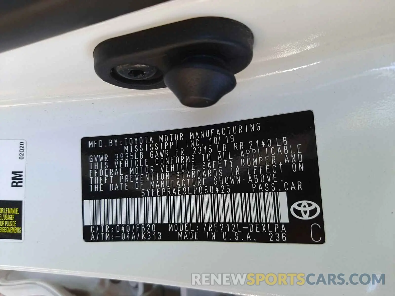 10 Photograph of a damaged car 5YFEPRAE9LP080425 TOYOTA COROLLA 2020