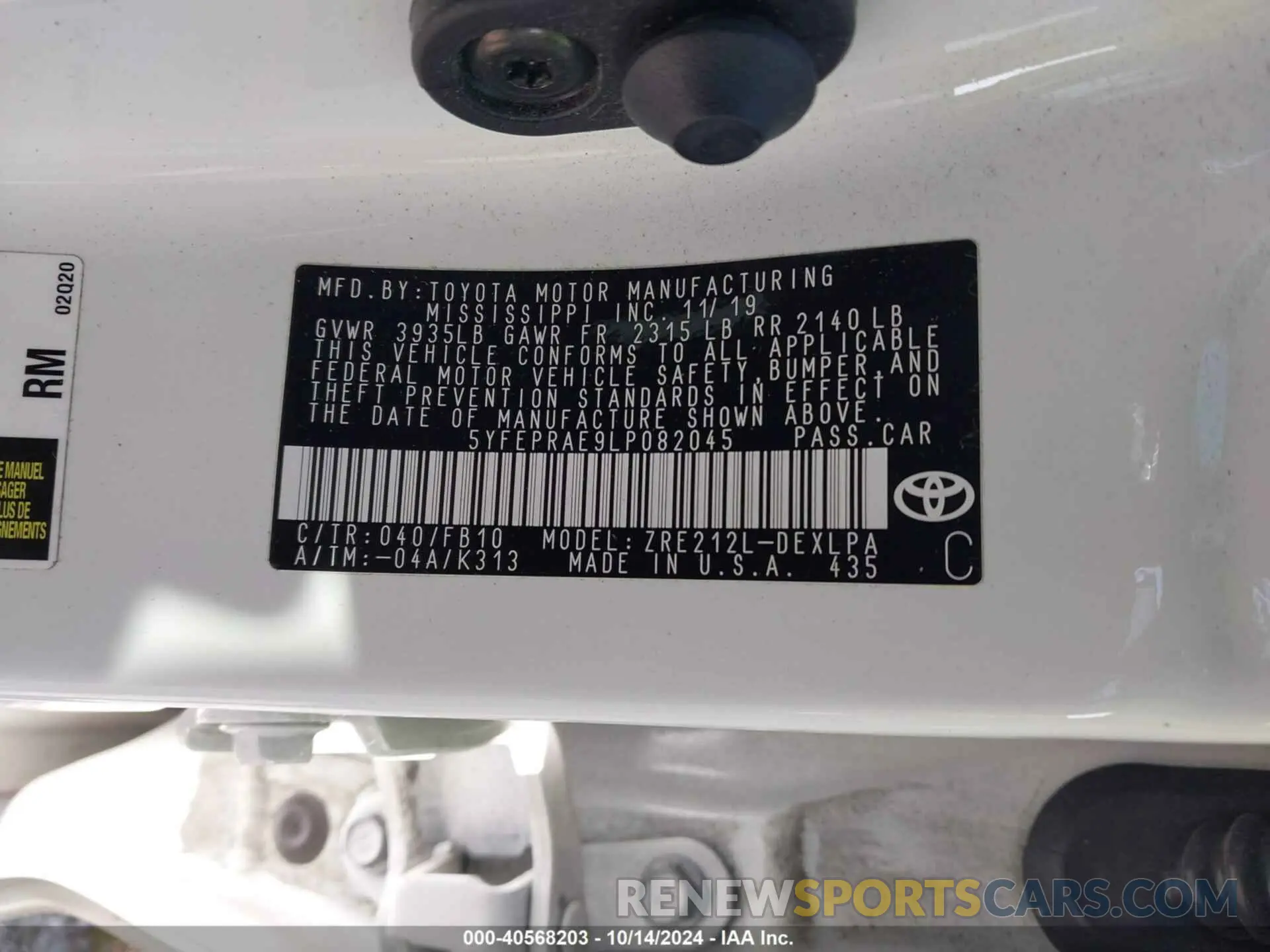 9 Photograph of a damaged car 5YFEPRAE9LP082045 TOYOTA COROLLA 2020