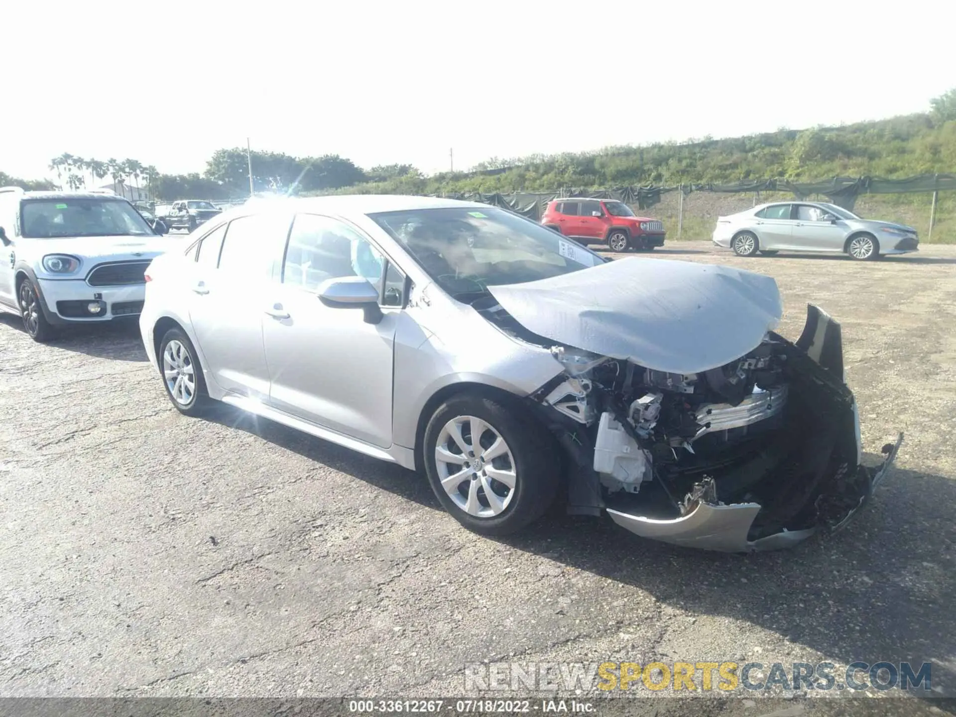 1 Photograph of a damaged car 5YFEPRAE9LP083888 TOYOTA COROLLA 2020