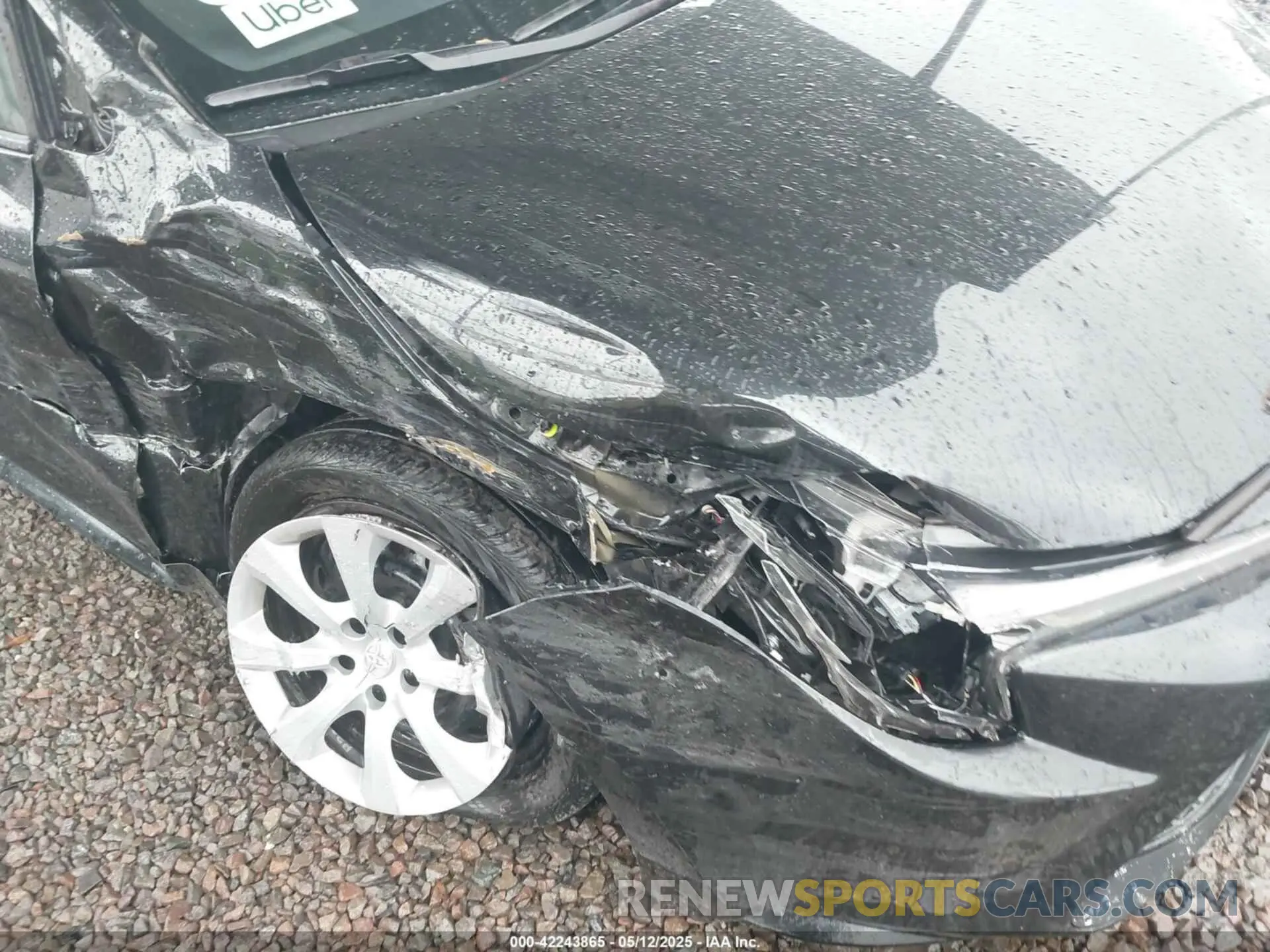 6 Photograph of a damaged car 5YFEPRAE9LP084569 TOYOTA COROLLA 2020