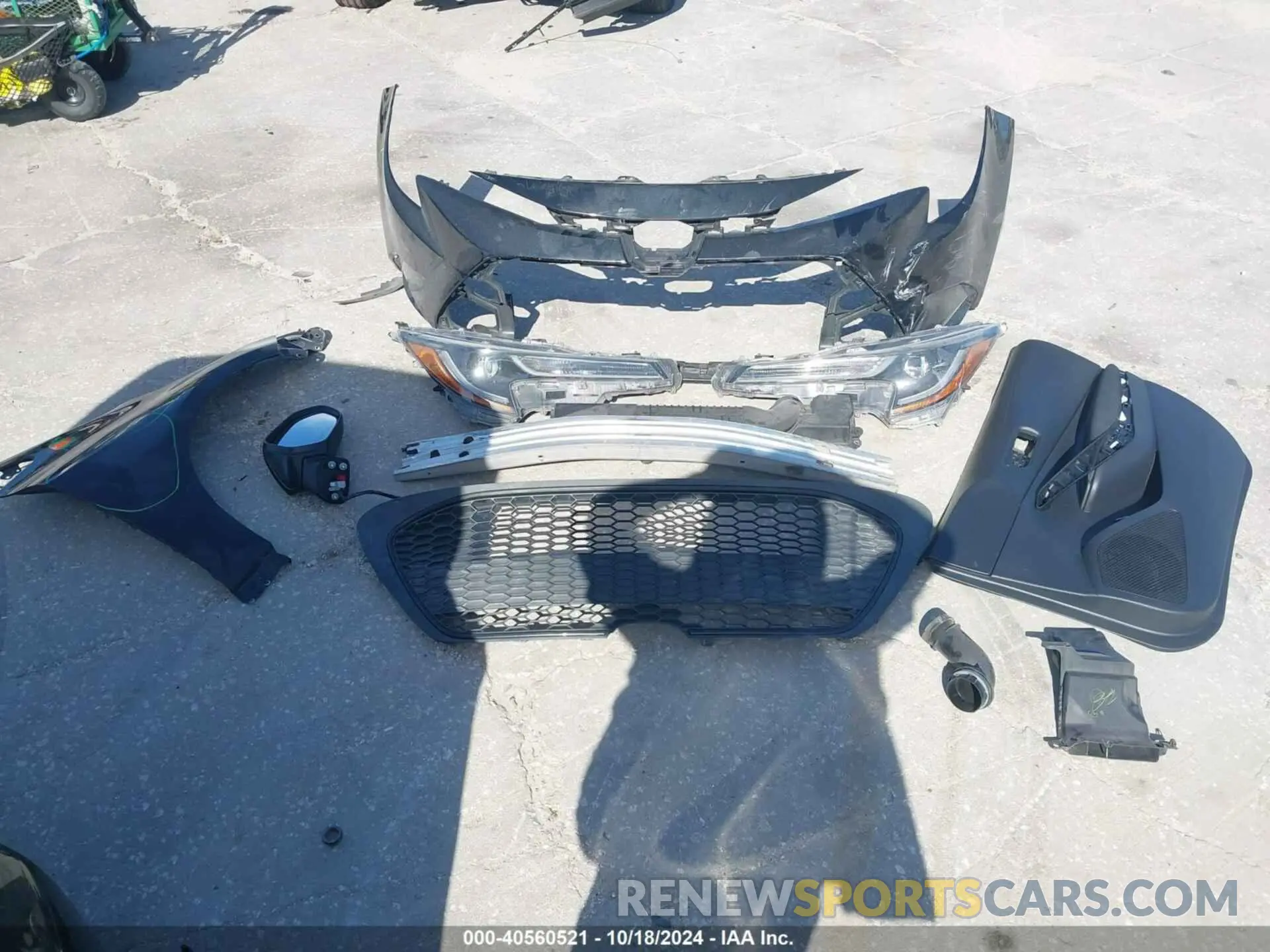 12 Photograph of a damaged car 5YFEPRAE9LP087679 TOYOTA COROLLA 2020