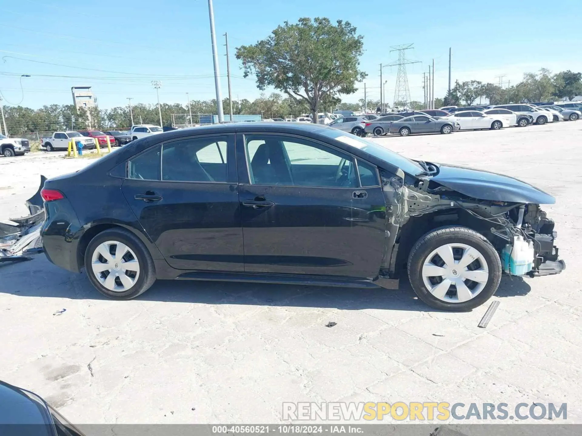14 Photograph of a damaged car 5YFEPRAE9LP087679 TOYOTA COROLLA 2020