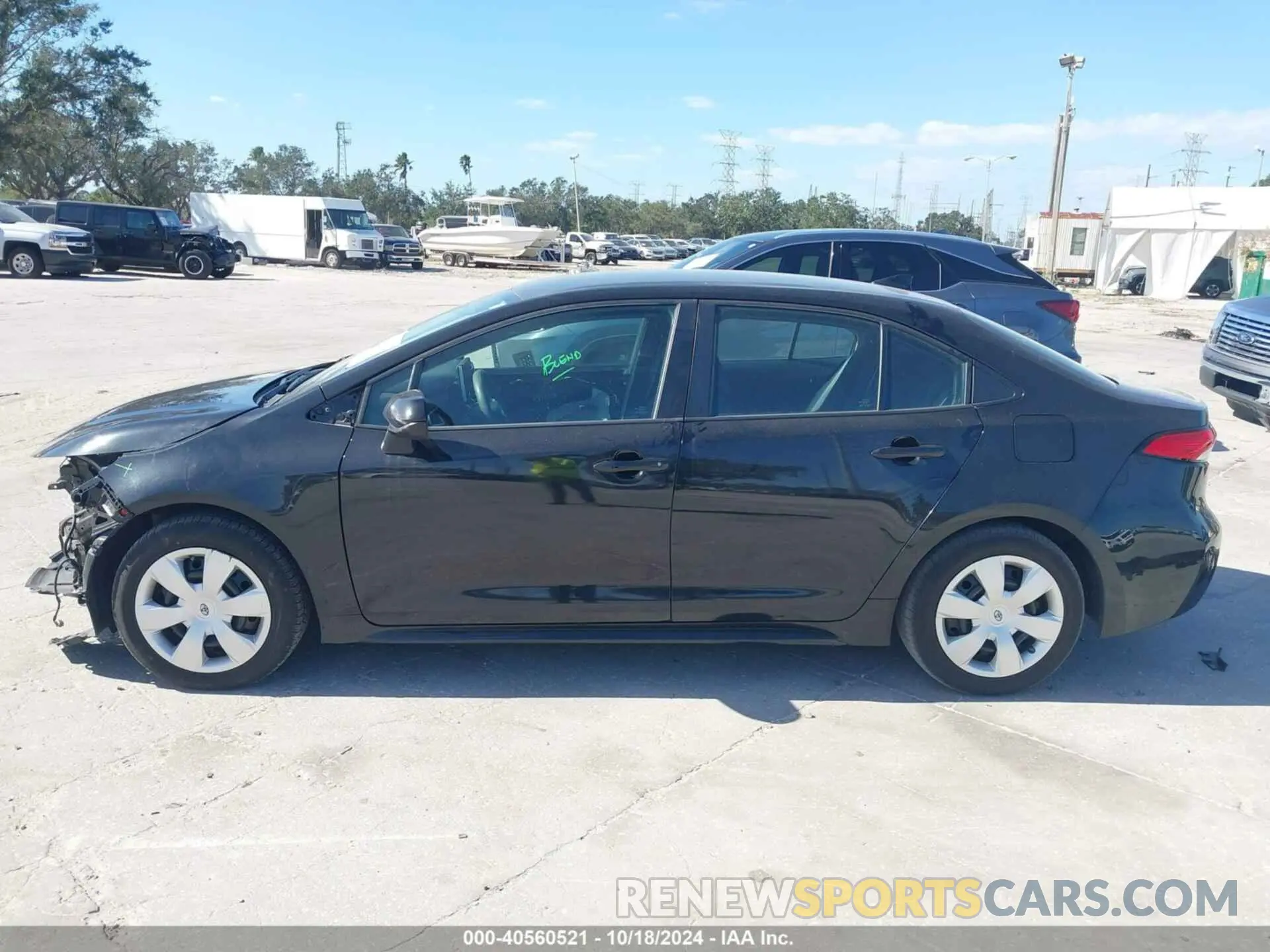 15 Photograph of a damaged car 5YFEPRAE9LP087679 TOYOTA COROLLA 2020