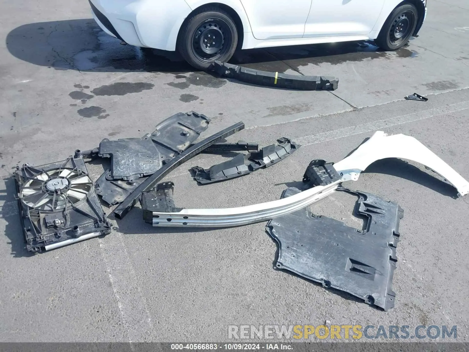 18 Фотография поврежденного автомобиля 5YFEPRAE9LP094339 TOYOTA COROLLA 2020
