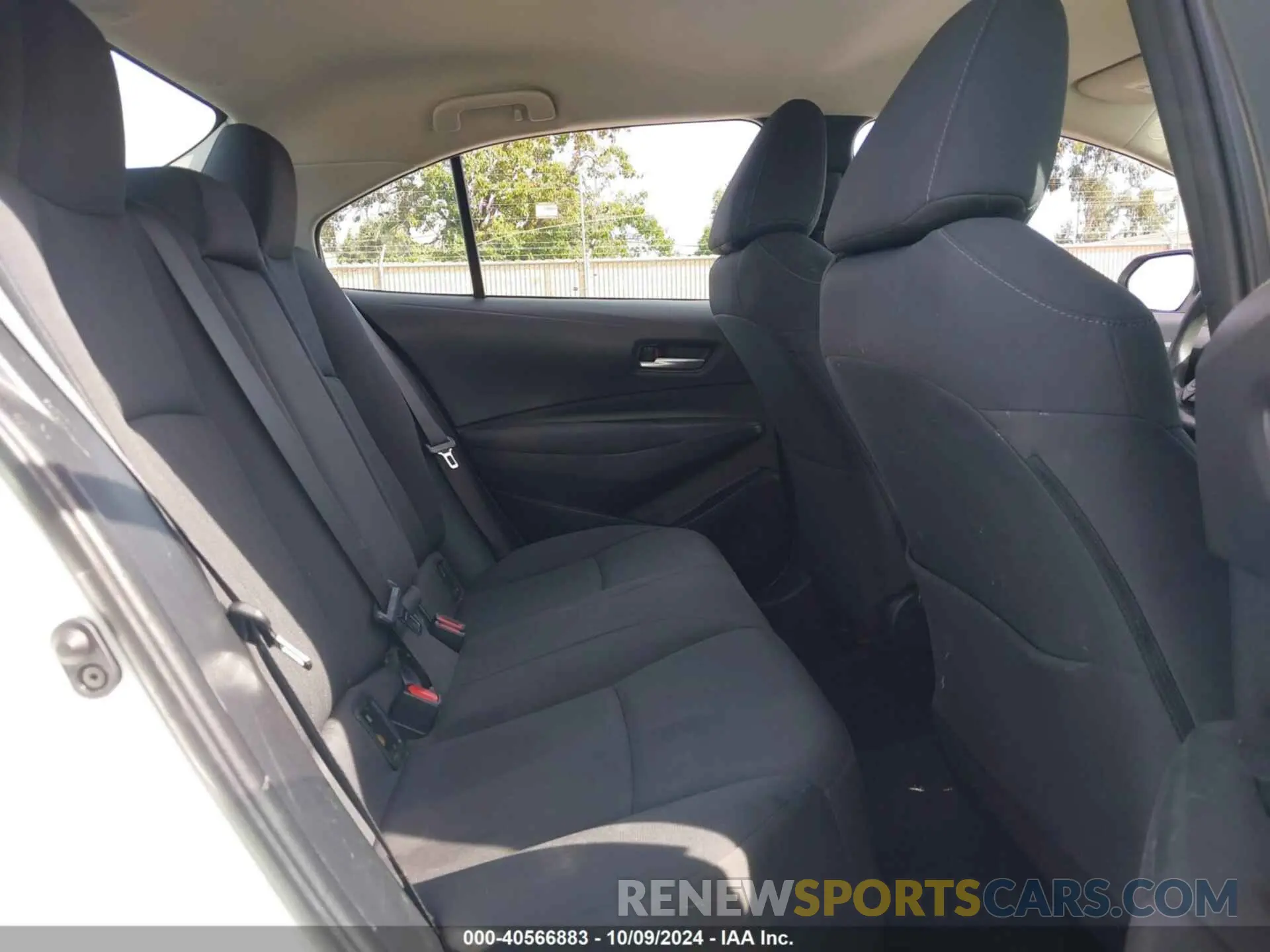 8 Фотография поврежденного автомобиля 5YFEPRAE9LP094339 TOYOTA COROLLA 2020
