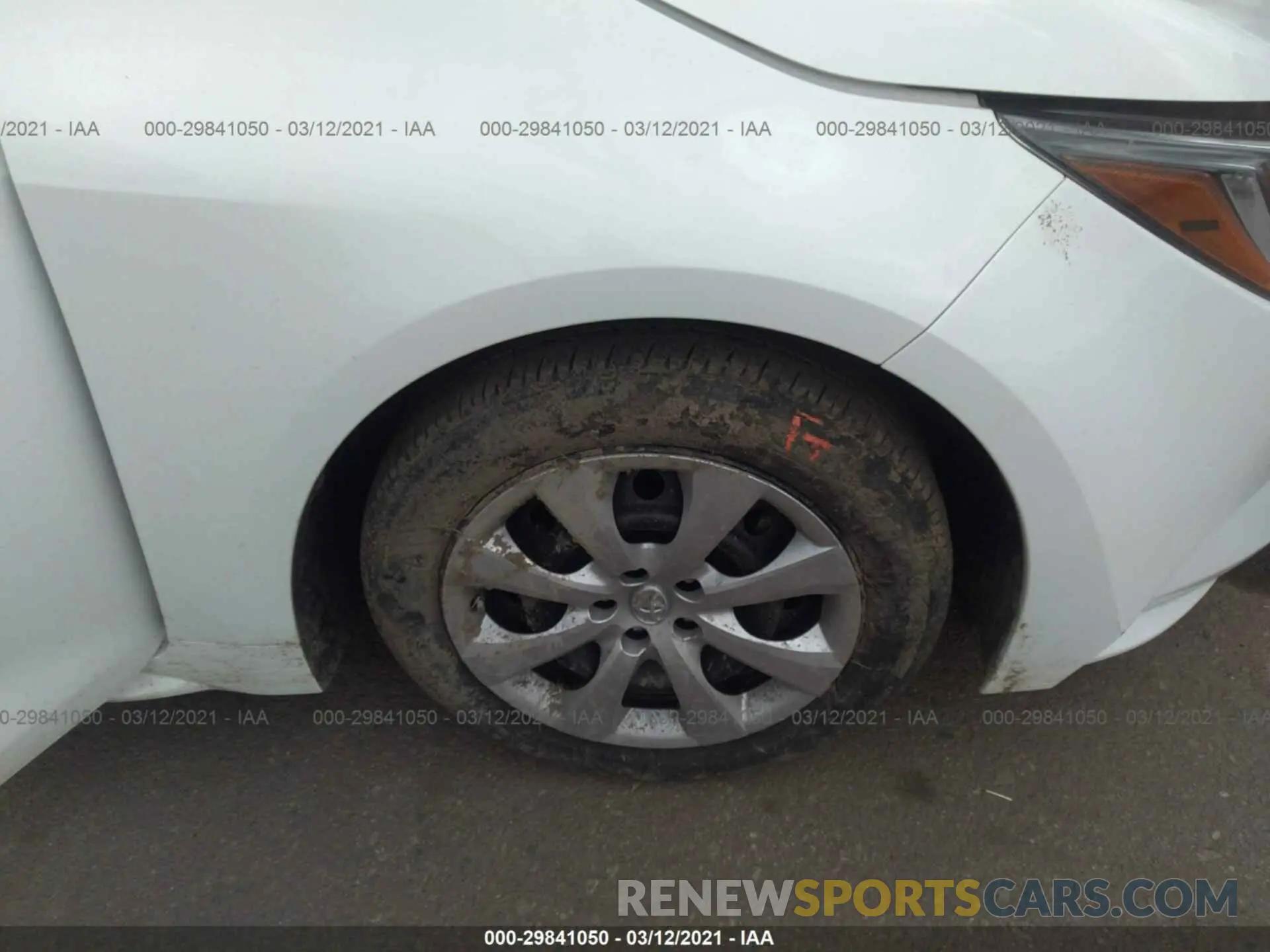 14 Photograph of a damaged car 5YFEPRAE9LP098715 TOYOTA COROLLA 2020