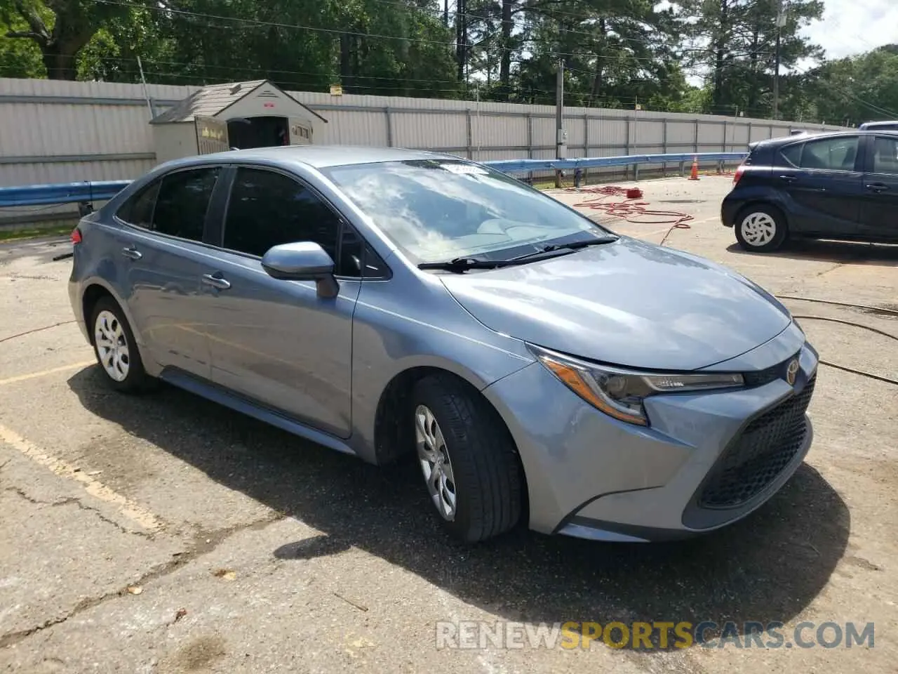 4 Photograph of a damaged car 5YFEPRAE9LP107543 TOYOTA COROLLA 2020