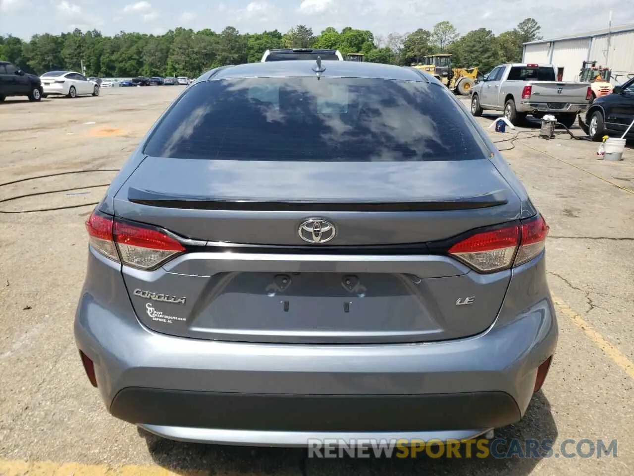 6 Photograph of a damaged car 5YFEPRAE9LP107543 TOYOTA COROLLA 2020