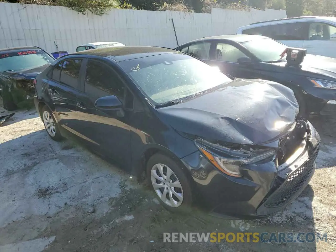 1 Photograph of a damaged car 5YFEPRAE9LP115237 TOYOTA COROLLA 2020