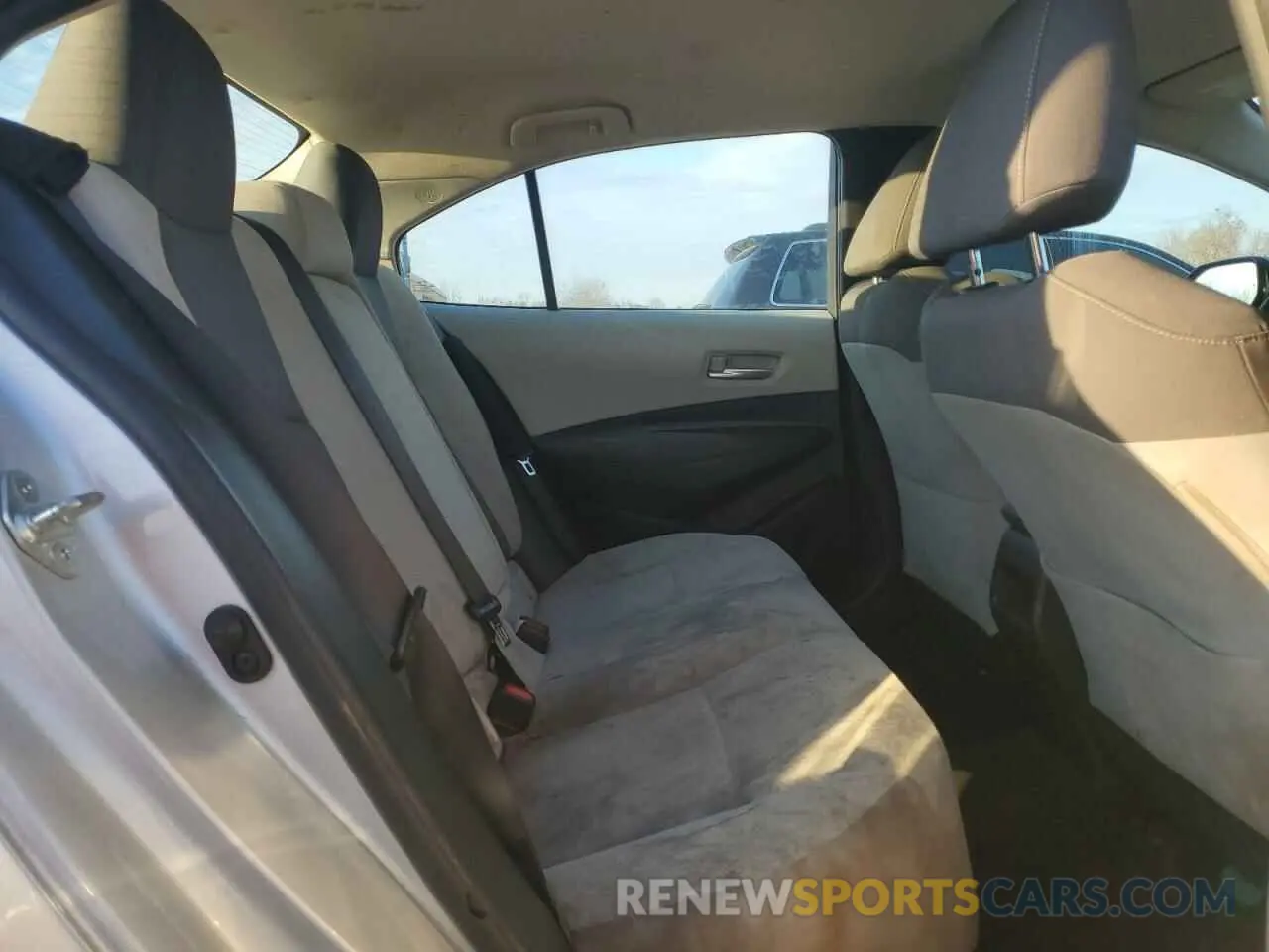10 Фотография поврежденного автомобиля 5YFEPRAE9LP122026 TOYOTA COROLLA 2020