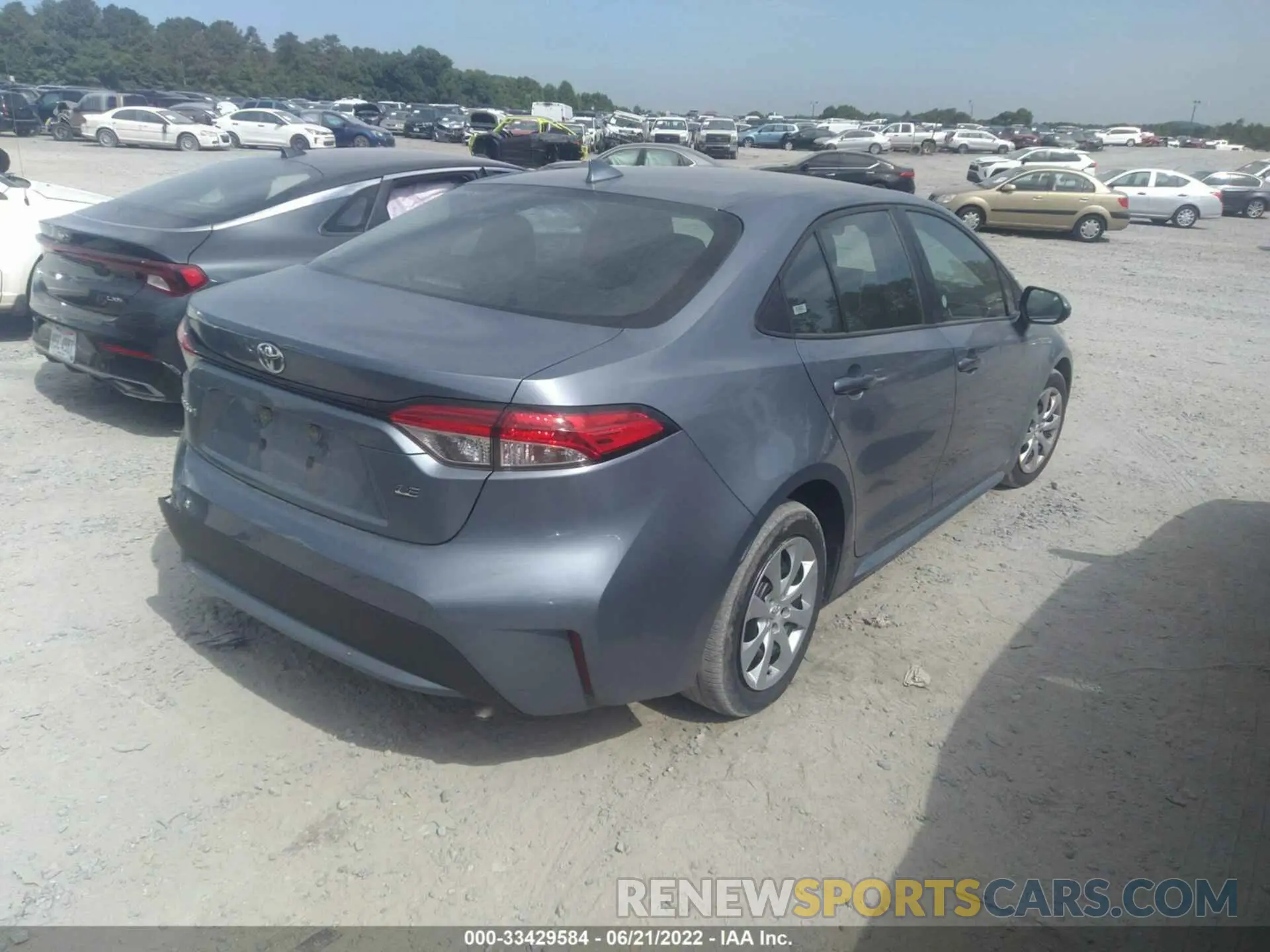 4 Photograph of a damaged car 5YFEPRAE9LP123953 TOYOTA COROLLA 2020