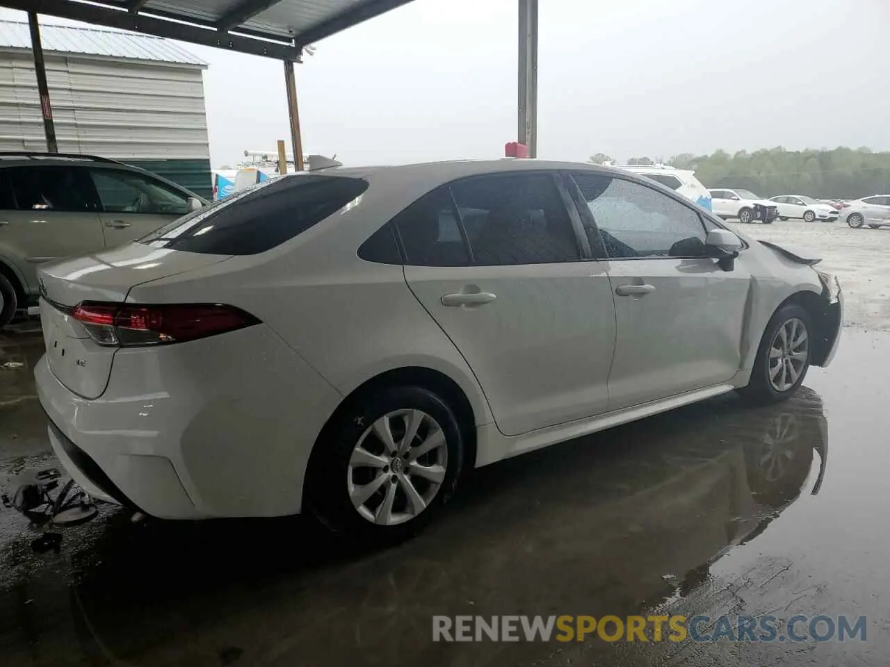 3 Photograph of a damaged car 5YFEPRAE9LP130773 TOYOTA COROLLA 2020