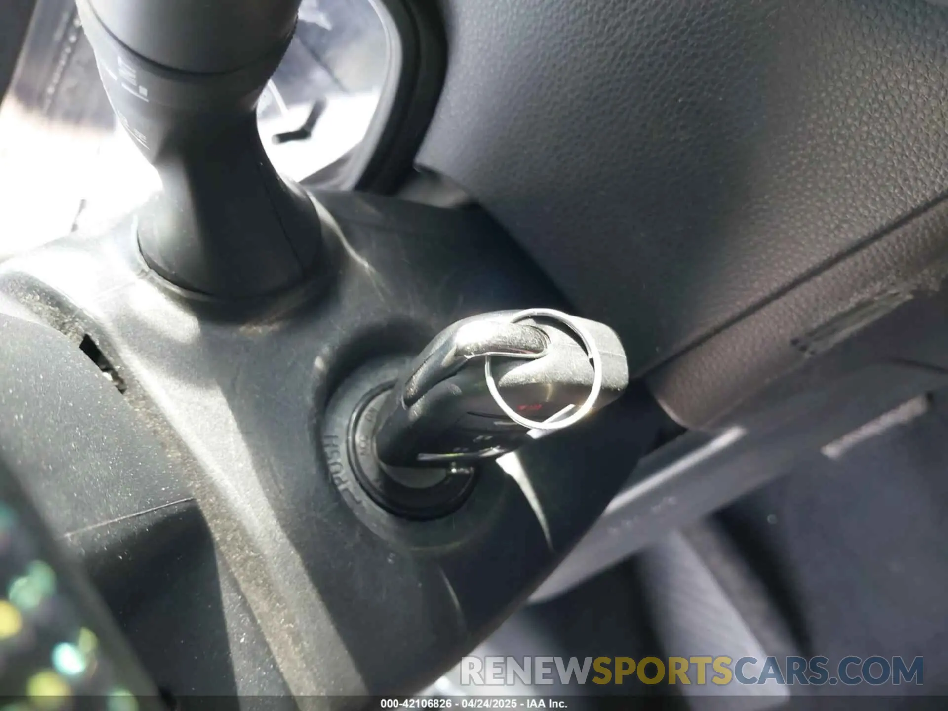 11 Photograph of a damaged car 5YFEPRAEXLP028821 TOYOTA COROLLA 2020