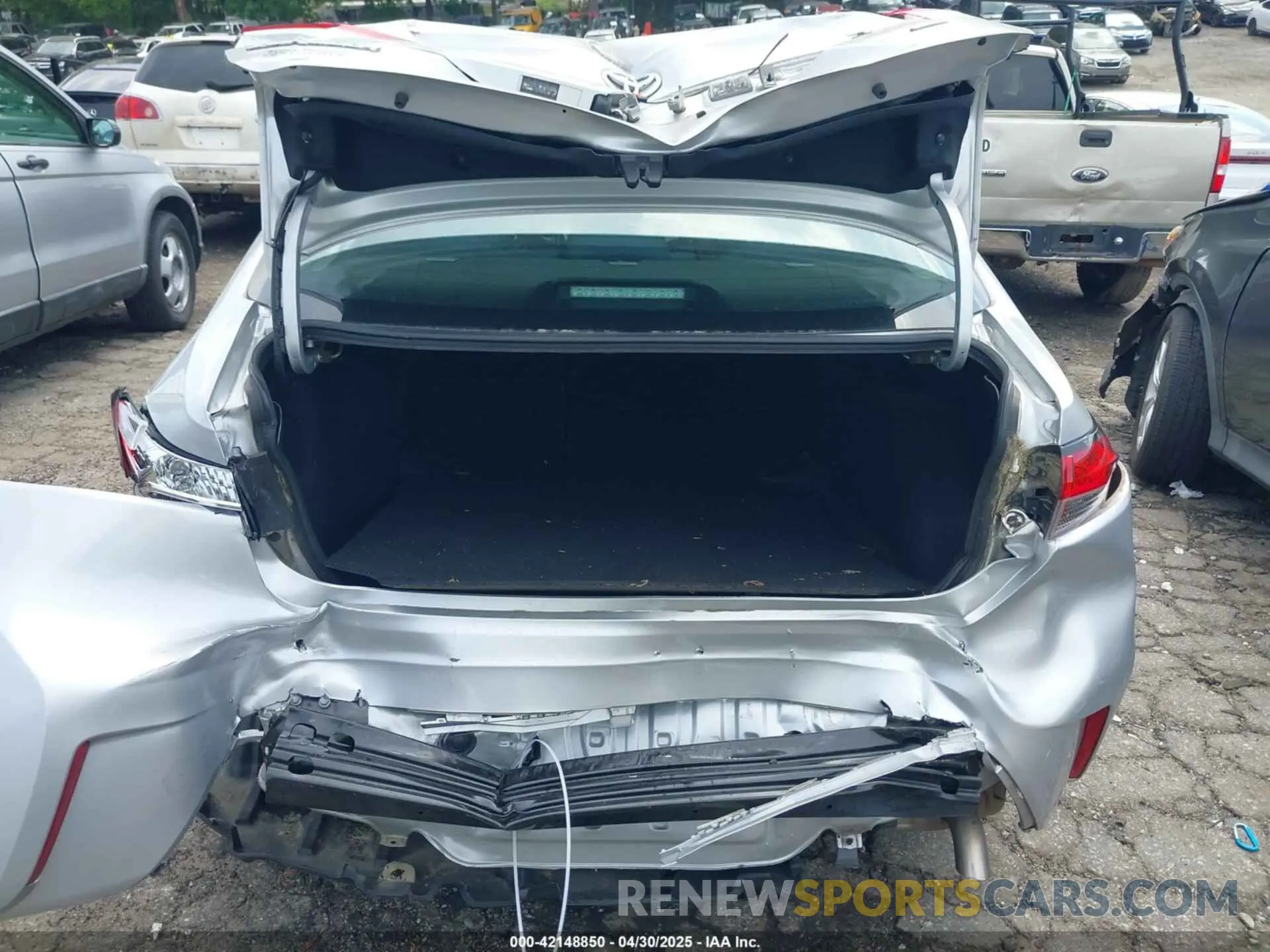 6 Photograph of a damaged car 5YFEPRAEXLP054593 TOYOTA COROLLA 2020