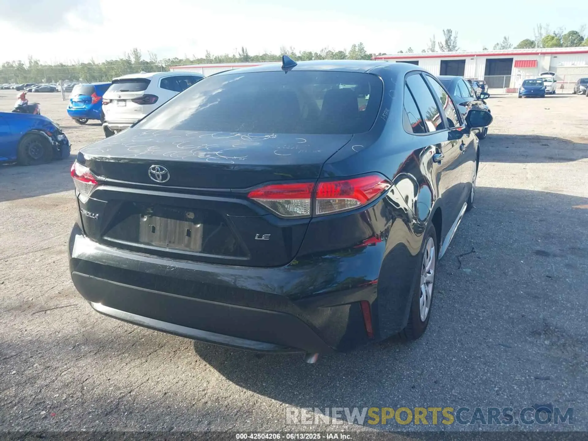 4 Photograph of a damaged car 5YFEPRAEXLP069868 TOYOTA COROLLA 2020