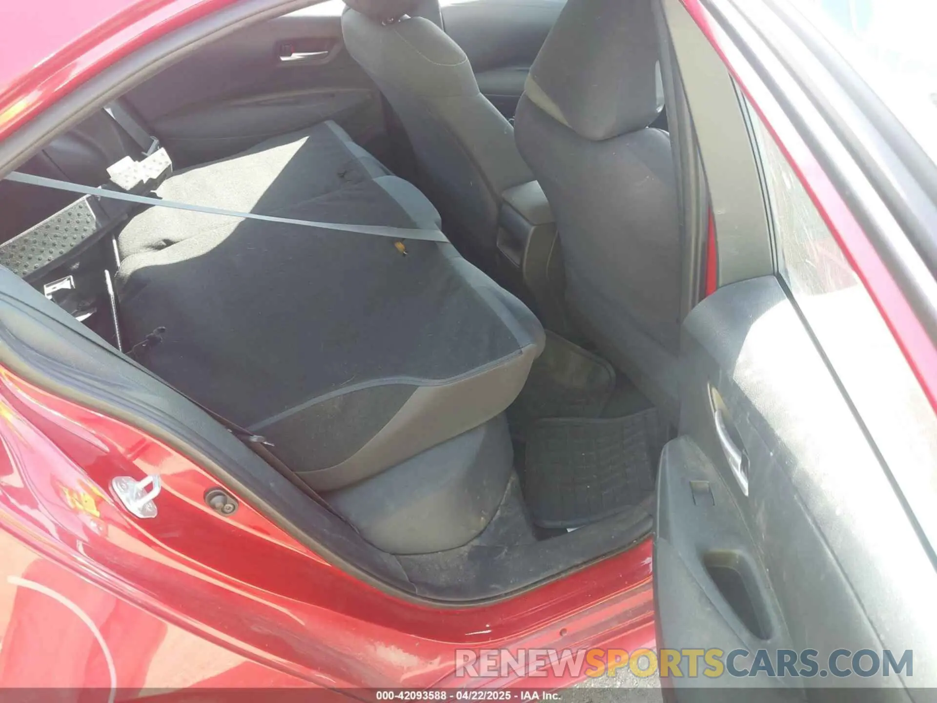 8 Фотография поврежденного автомобиля 5YFEPRAEXLP073676 TOYOTA COROLLA 2020