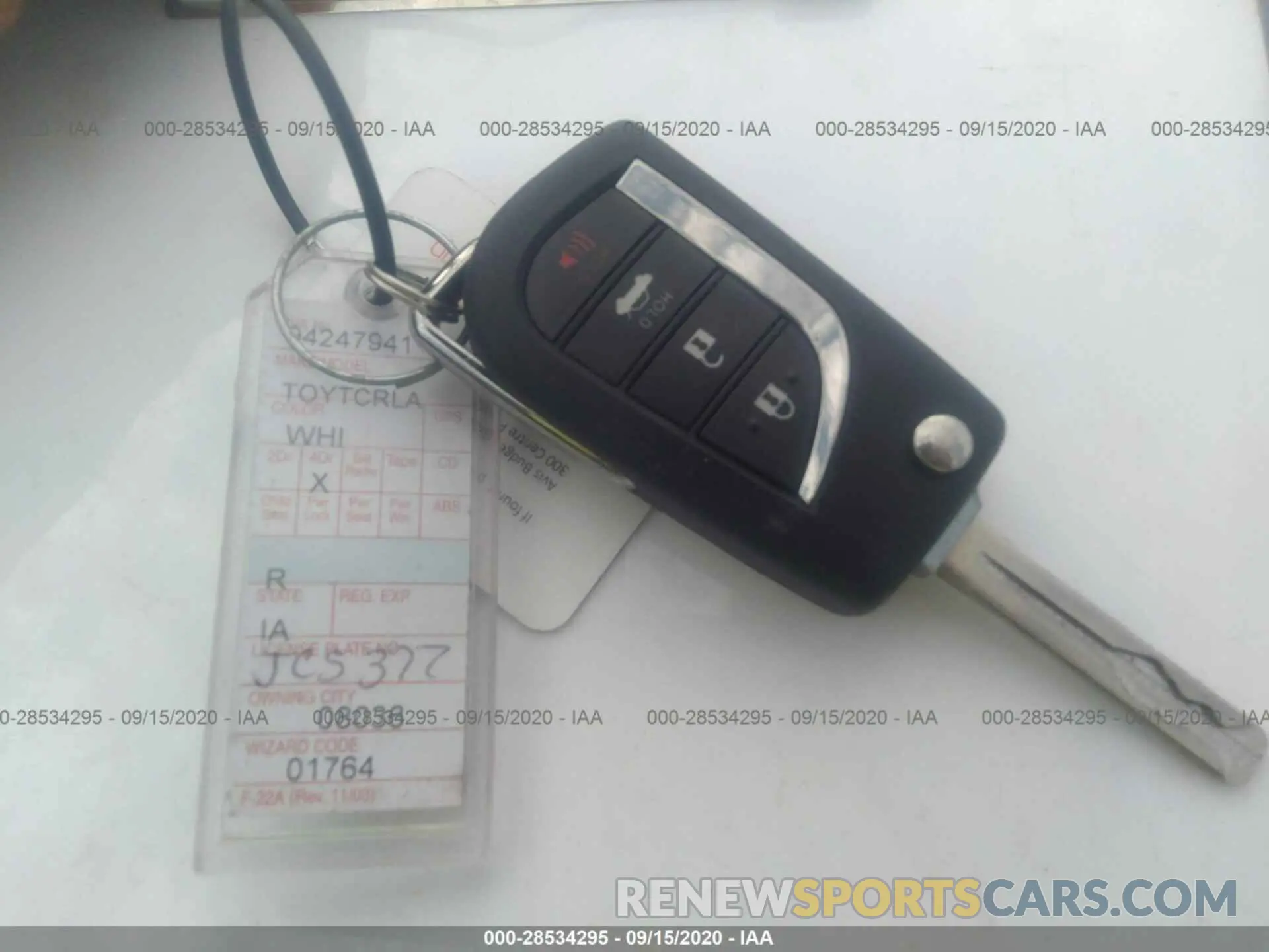 11 Photograph of a damaged car 5YFEPRAEXLP109351 TOYOTA COROLLA 2020