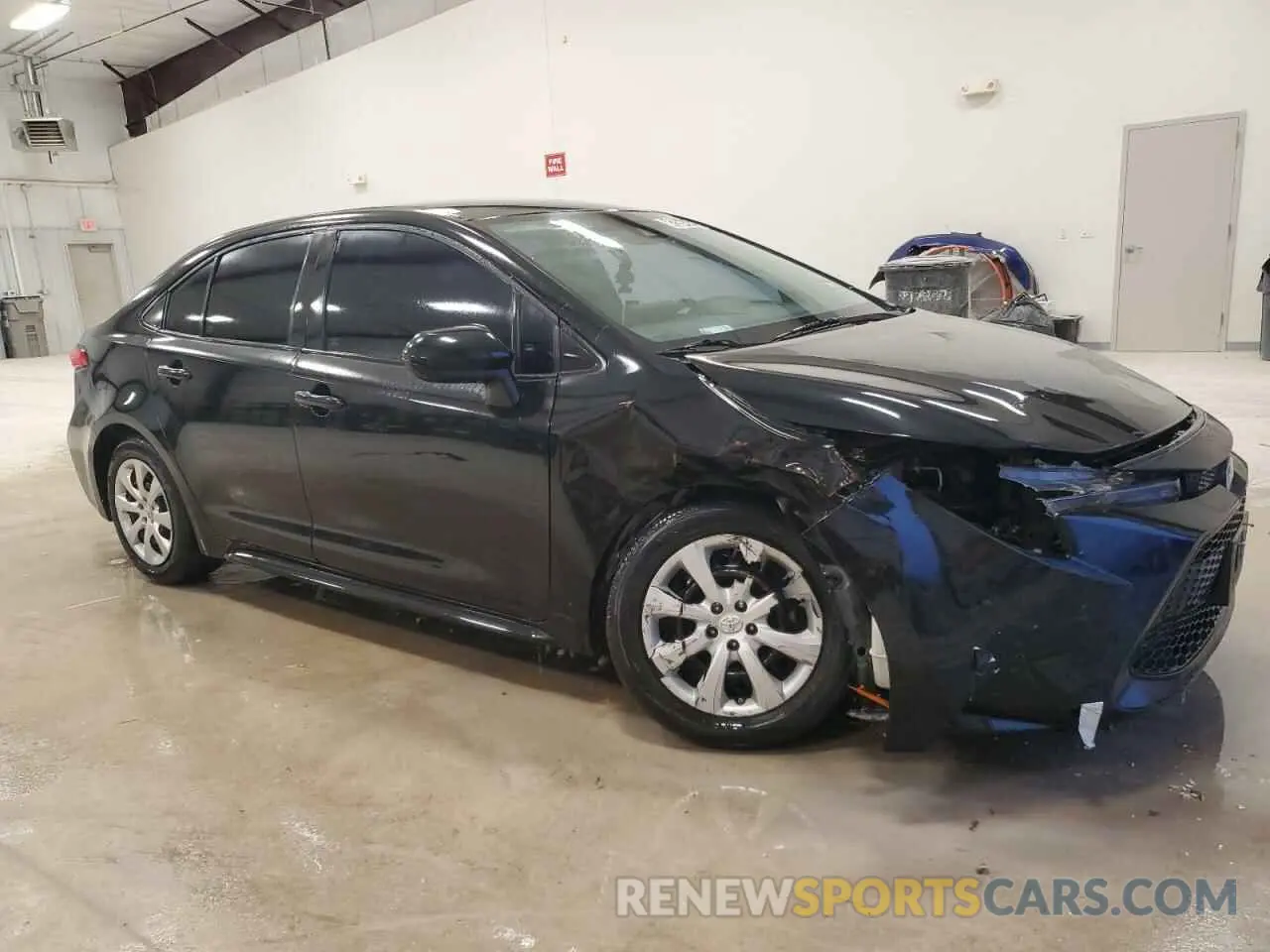 4 Фотография поврежденного автомобиля 5YFEPRAEXLP117949 TOYOTA COROLLA 2020