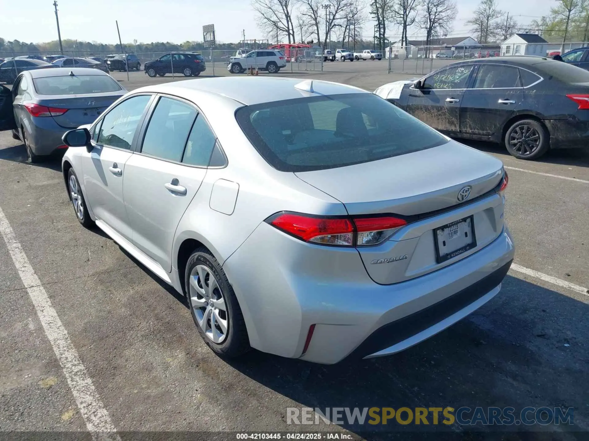 3 Фотография поврежденного автомобиля 5YFEPRAEXLP127784 TOYOTA COROLLA 2020