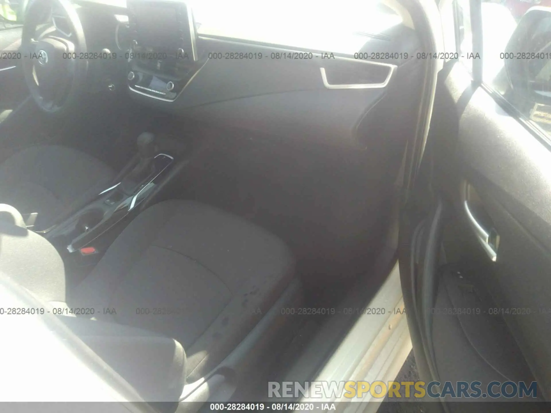 5 Photograph of a damaged car 5YFEPRAEXLP137795 TOYOTA COROLLA 2020