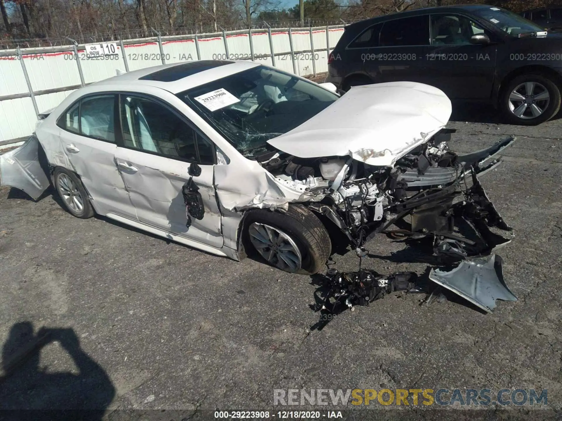 1 Photograph of a damaged car 5YFFPRAE3LP021956 TOYOTA COROLLA 2020