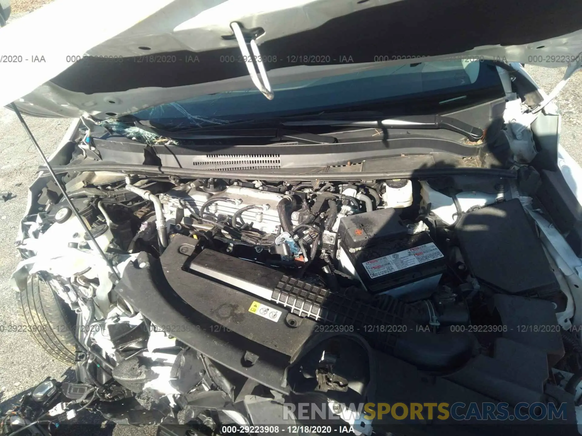 10 Photograph of a damaged car 5YFFPRAE3LP021956 TOYOTA COROLLA 2020