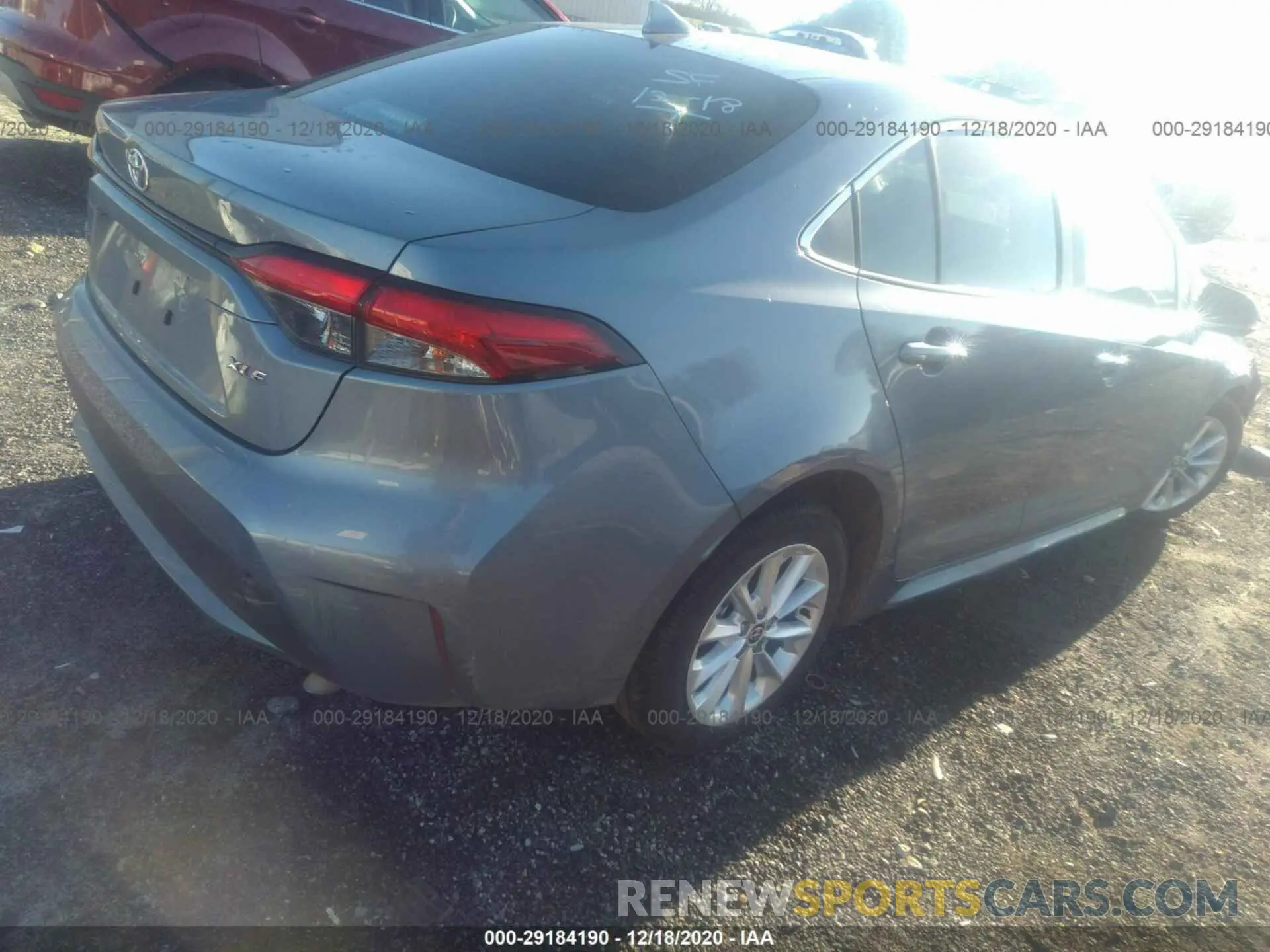 4 Photograph of a damaged car 5YFFPRAE5LP115403 TOYOTA COROLLA 2020