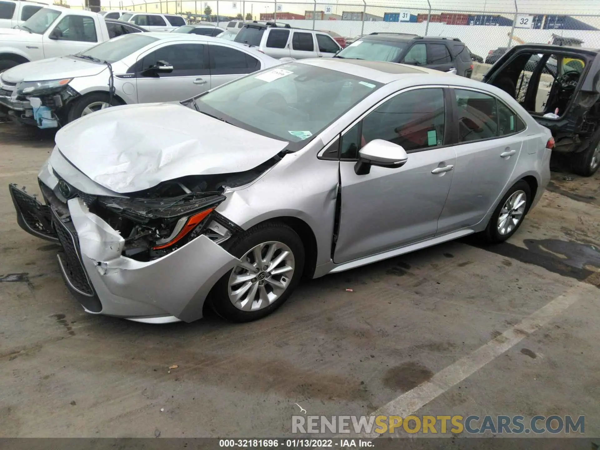 2 Photograph of a damaged car 5YFFPRAE7LP088432 TOYOTA COROLLA 2020