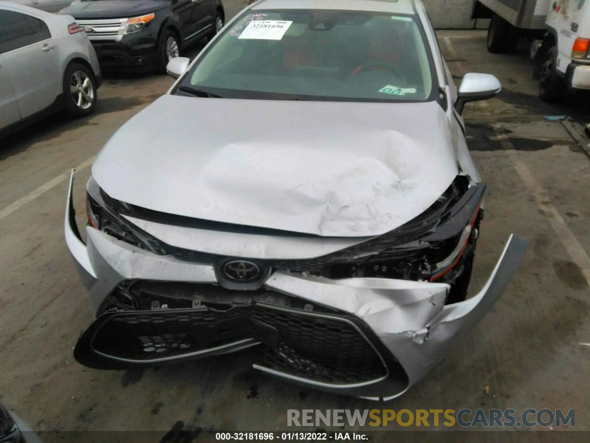 6 Photograph of a damaged car 5YFFPRAE7LP088432 TOYOTA COROLLA 2020