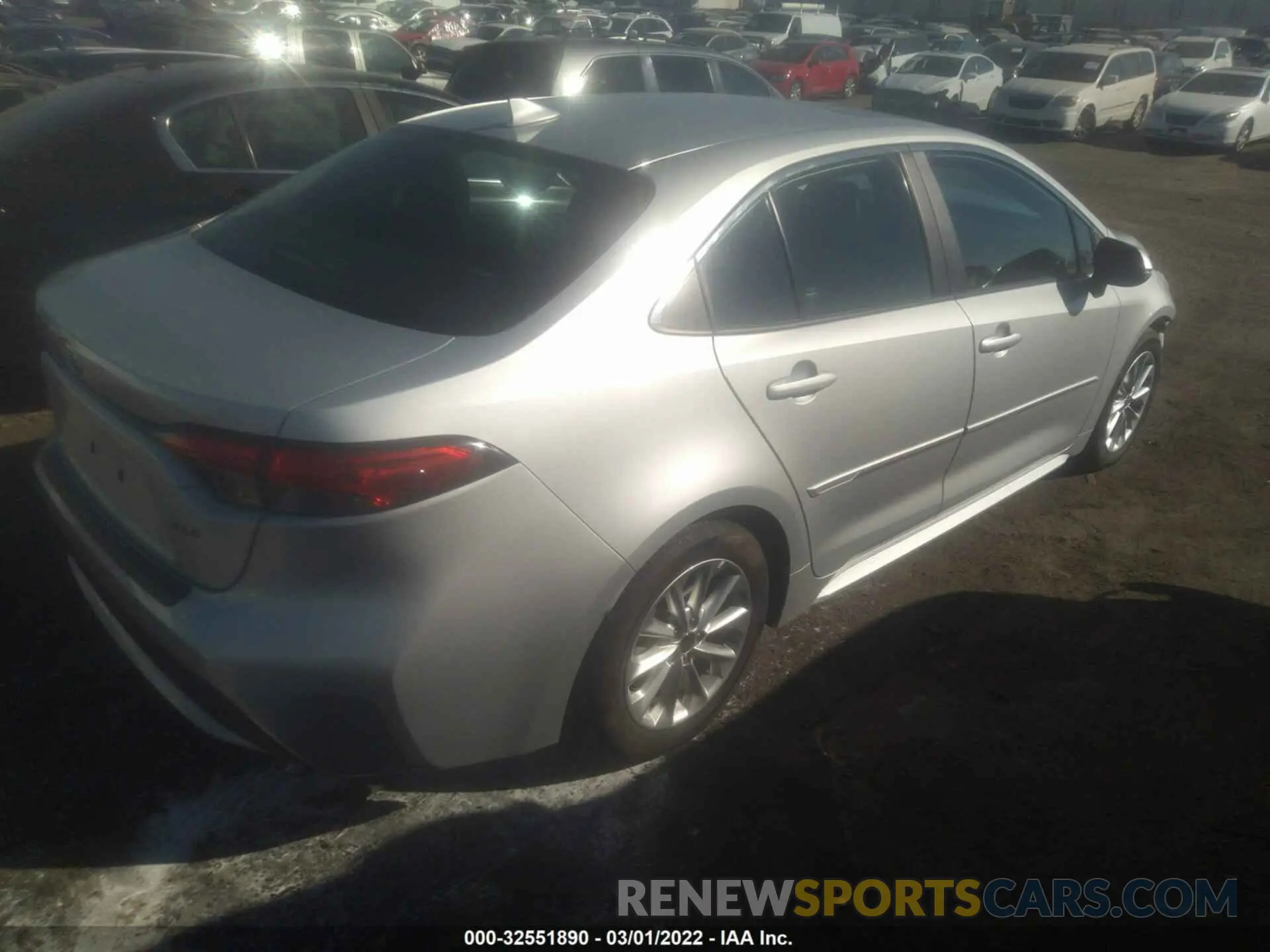 4 Фотография поврежденного автомобиля 5YFFPRAE8LP054628 TOYOTA COROLLA 2020