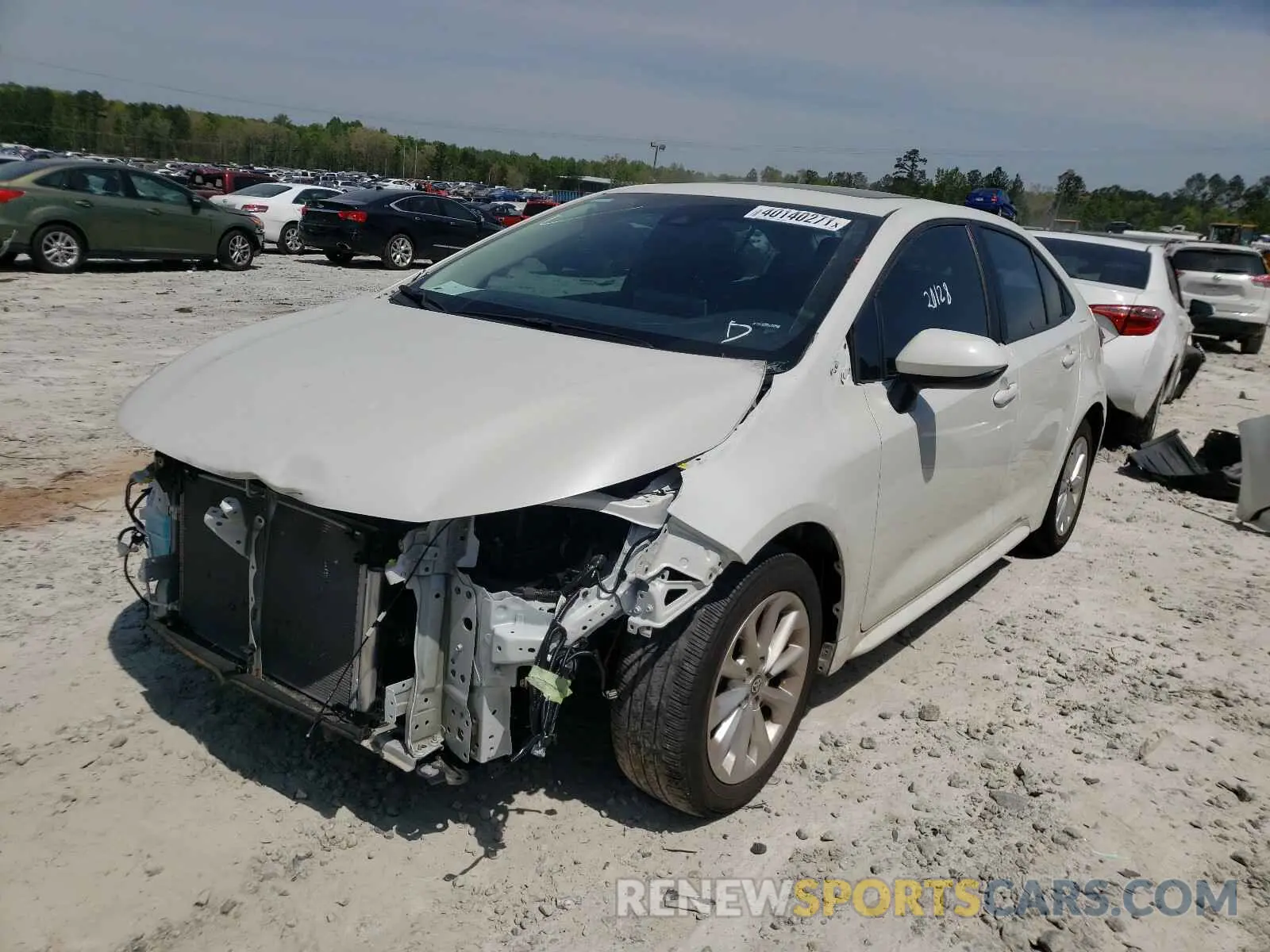 2 Photograph of a damaged car 5YFHPRAE3LP069644 TOYOTA COROLLA 2020
