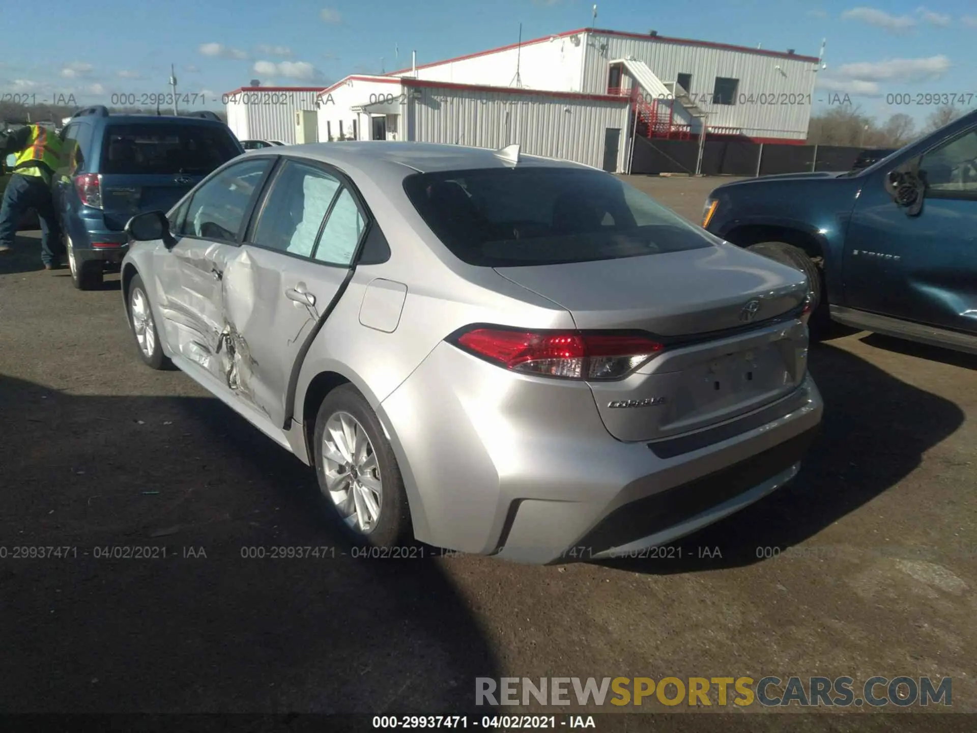 3 Photograph of a damaged car 5YFHPRAE4LP049113 TOYOTA COROLLA 2020