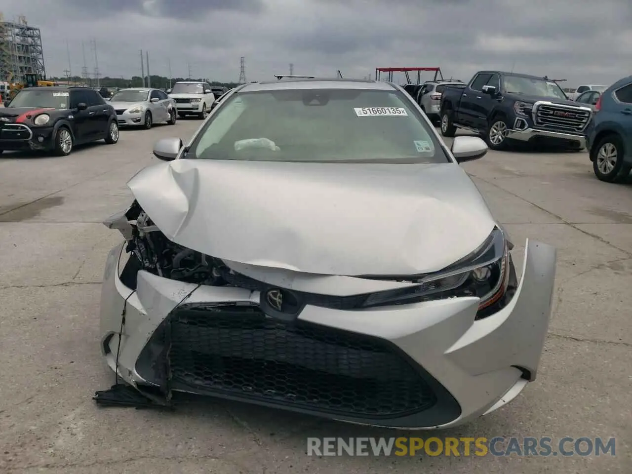 5 Photograph of a damaged car 5YFHPRAE9LP021808 TOYOTA COROLLA 2020