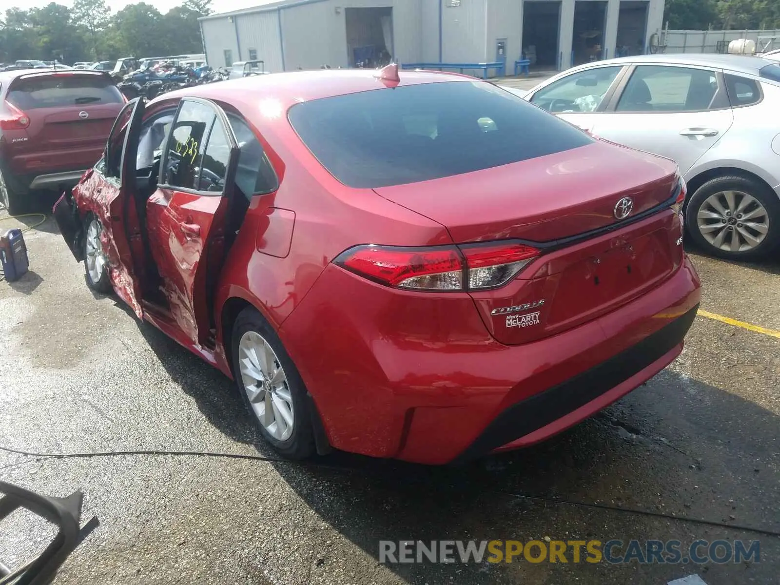 3 Photograph of a damaged car 5YFHPRAE9LP026104 TOYOTA COROLLA 2020