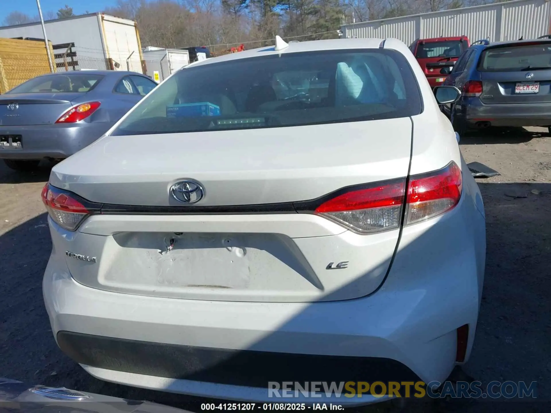 16 Photograph of a damaged car 5YFHPRAEXLP037791 TOYOTA COROLLA 2020
