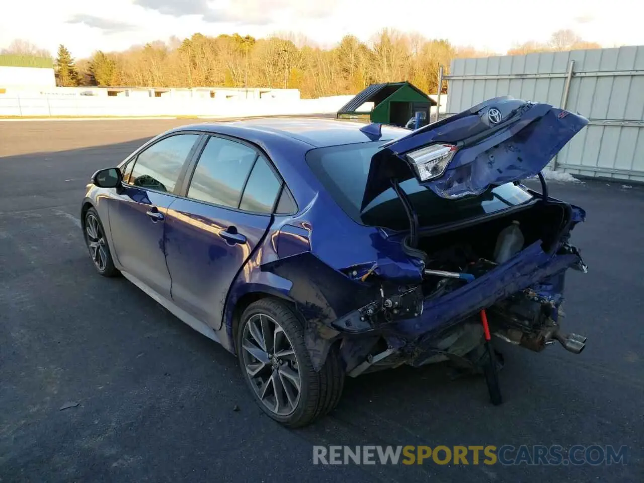 3 Photograph of a damaged car 5YFM4RCE4LP015287 TOYOTA COROLLA 2020