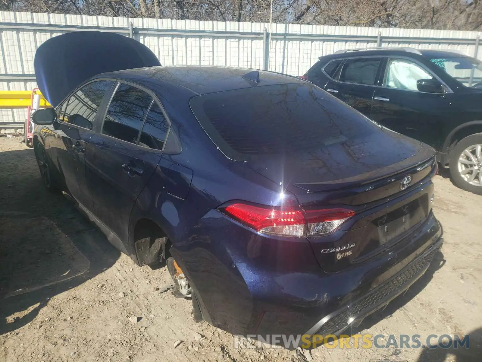 3 Photograph of a damaged car 5YFP4RCE1LP033520 TOYOTA COROLLA 2020