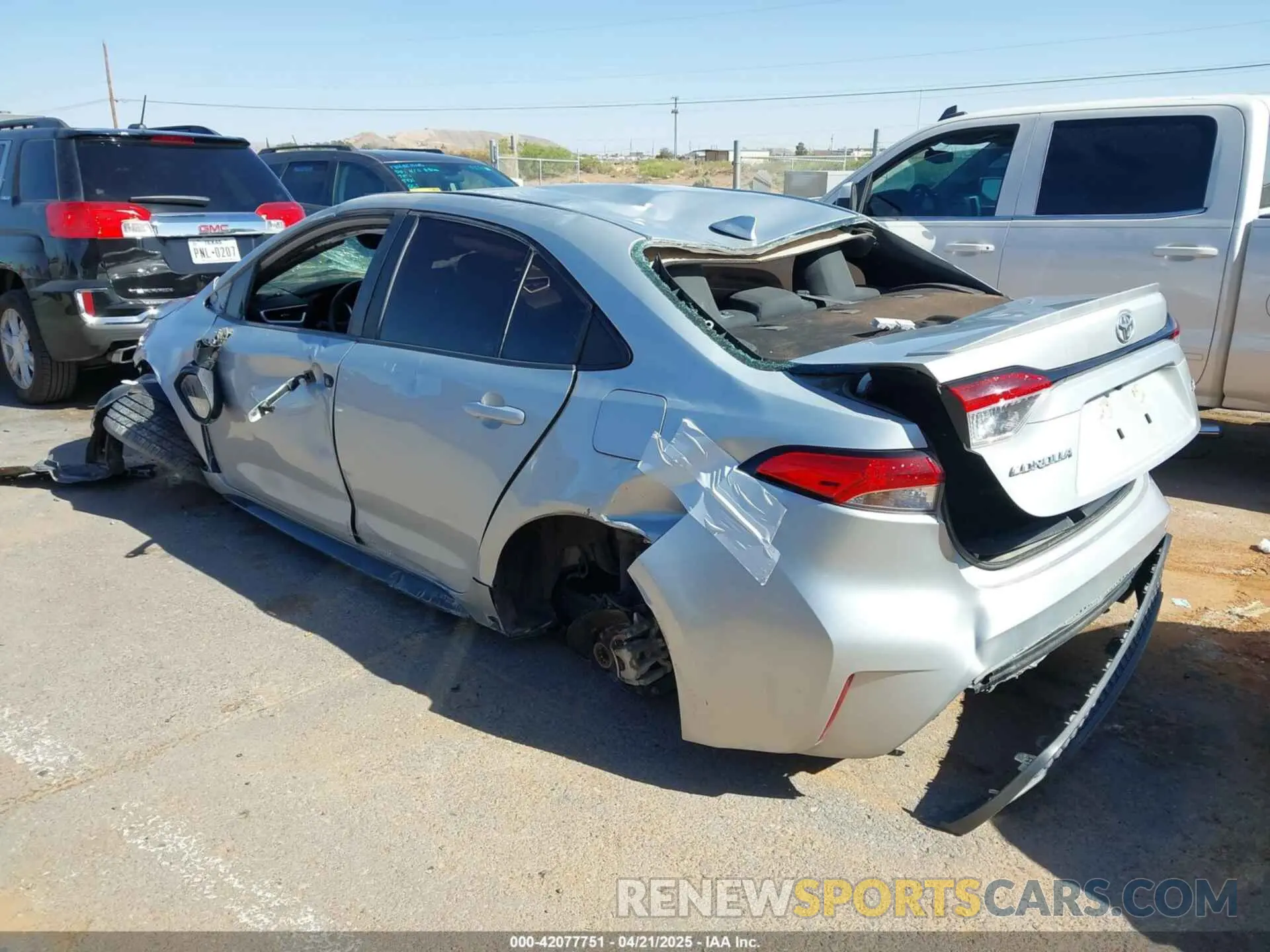 3 Photograph of a damaged car 5YFP4RCE2LP014913 TOYOTA COROLLA 2020