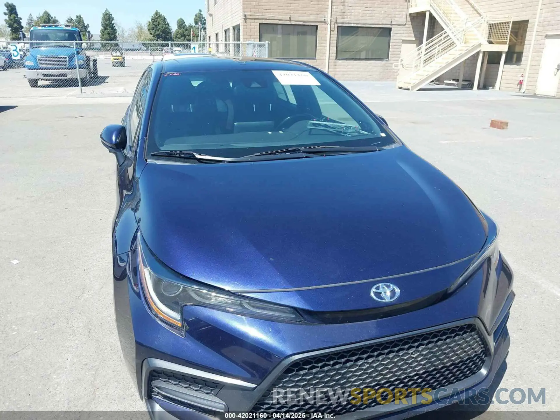 6 Photograph of a damaged car 5YFP4RCE2LP015639 TOYOTA COROLLA 2020