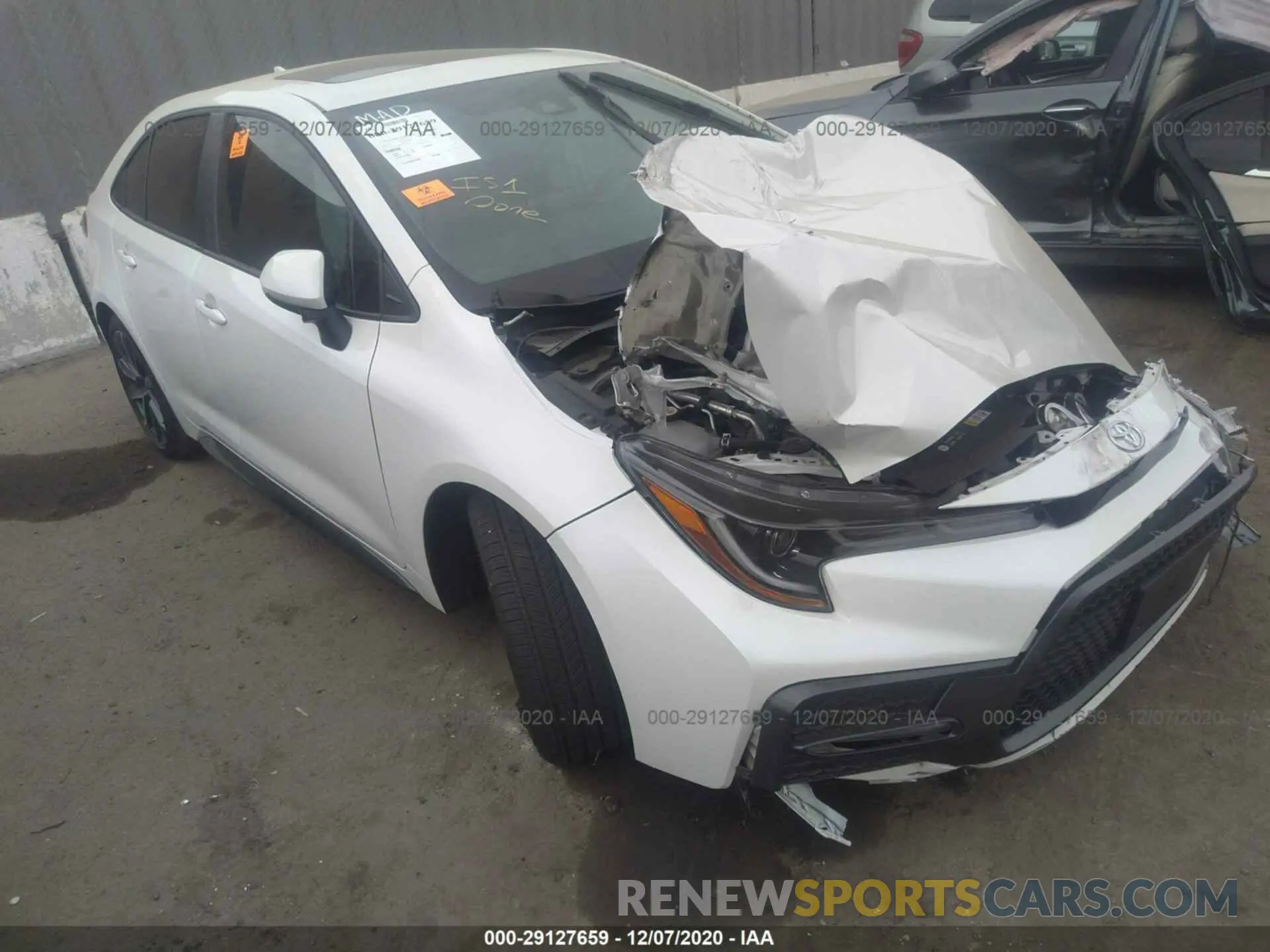 1 Photograph of a damaged car 5YFP4RCE6LP044142 TOYOTA COROLLA 2020