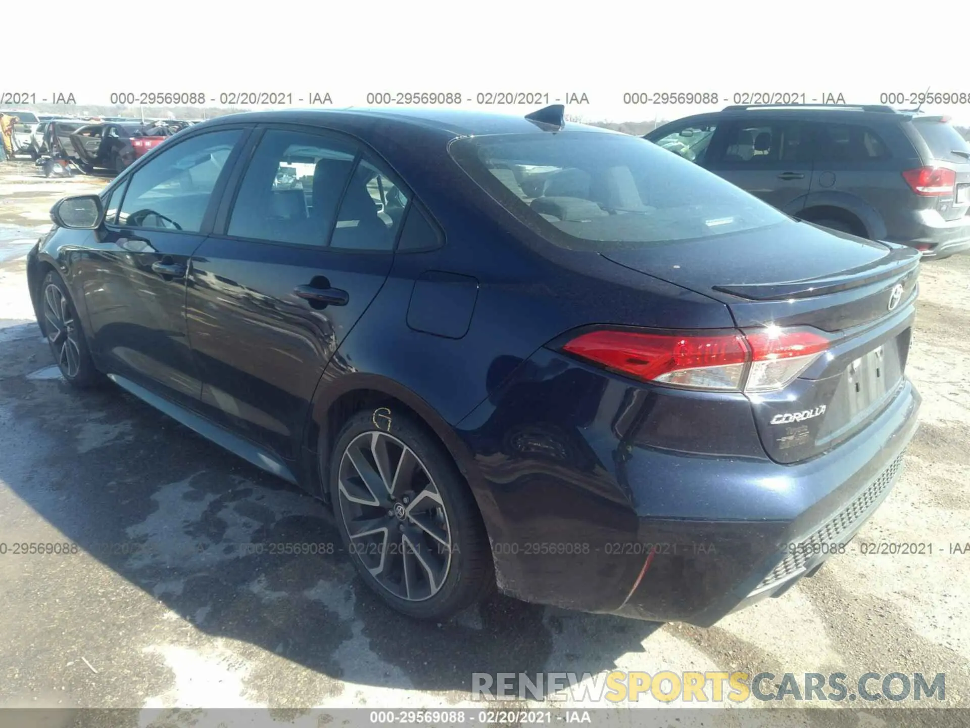 3 Photograph of a damaged car 5YFP4RCE7LP008721 TOYOTA COROLLA 2020