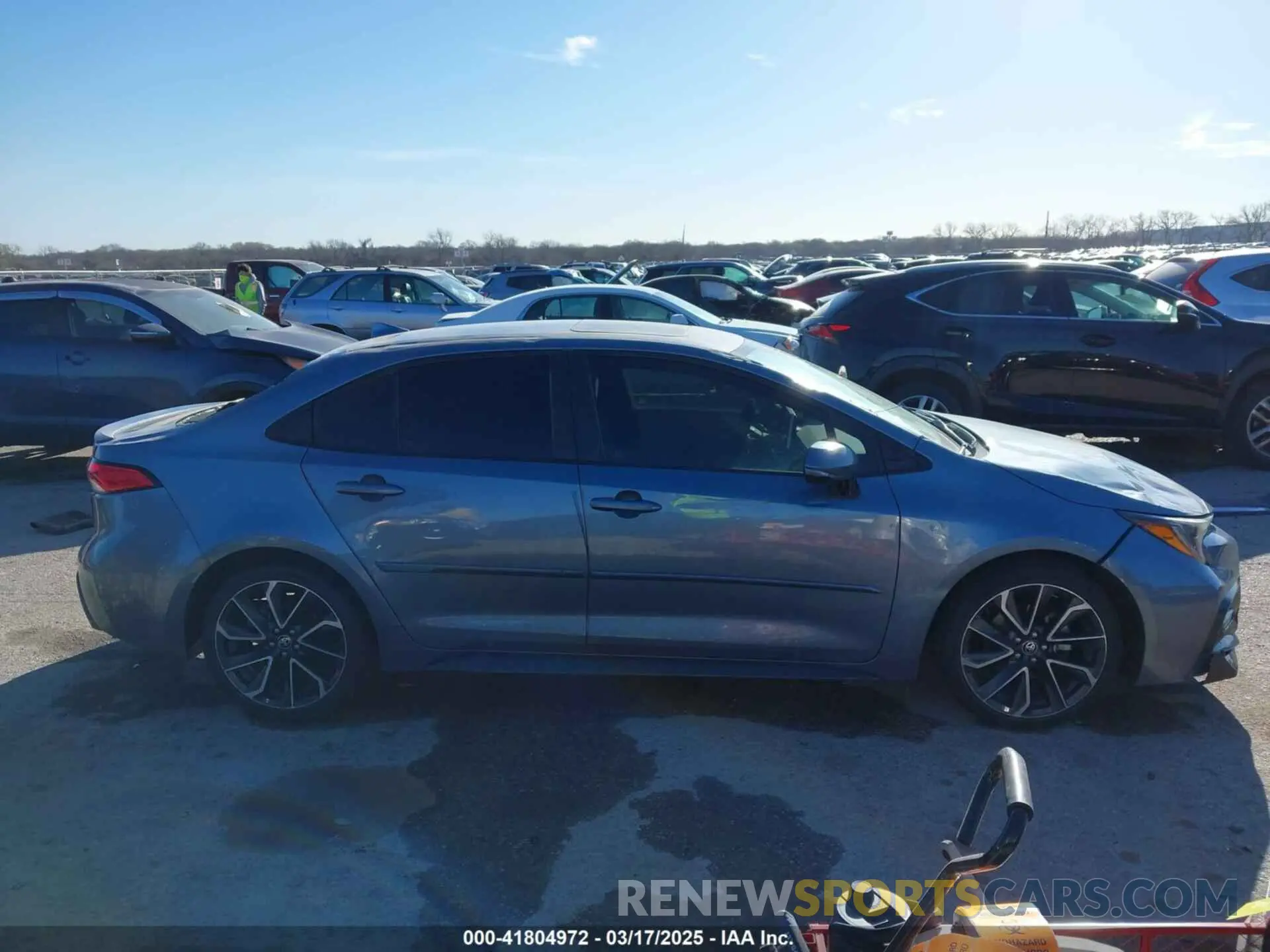 13 Фотография поврежденного автомобиля 5YFP4RCE7LP015507 TOYOTA COROLLA 2020
