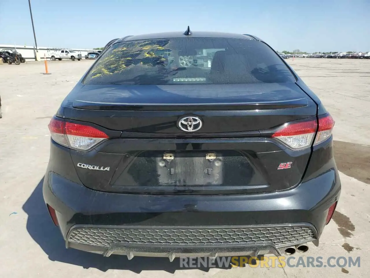 6 Photograph of a damaged car 5YFP4RCE8LP008520 TOYOTA COROLLA 2020