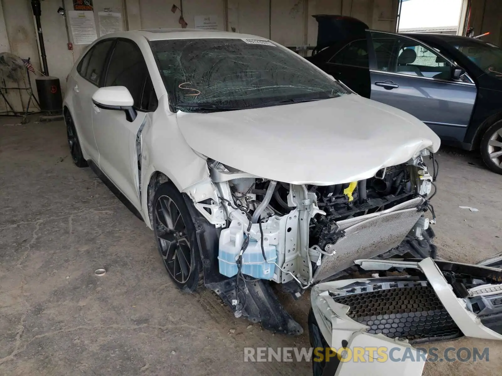 1 Photograph of a damaged car 5YFP4RCE9LP022099 TOYOTA COROLLA 2020