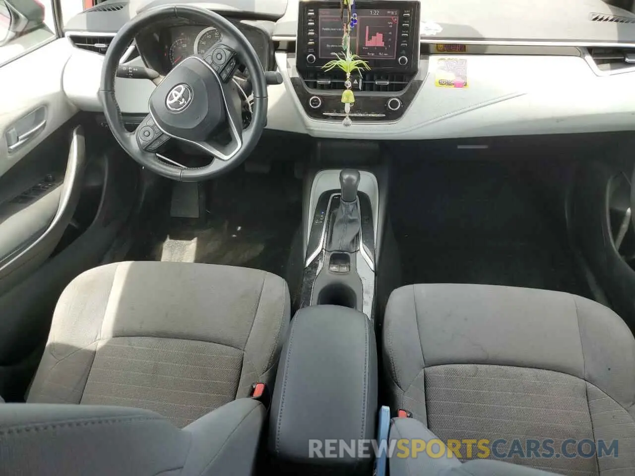 8 Фотография поврежденного автомобиля 5YFS4RCE0LP002267 TOYOTA COROLLA 2020