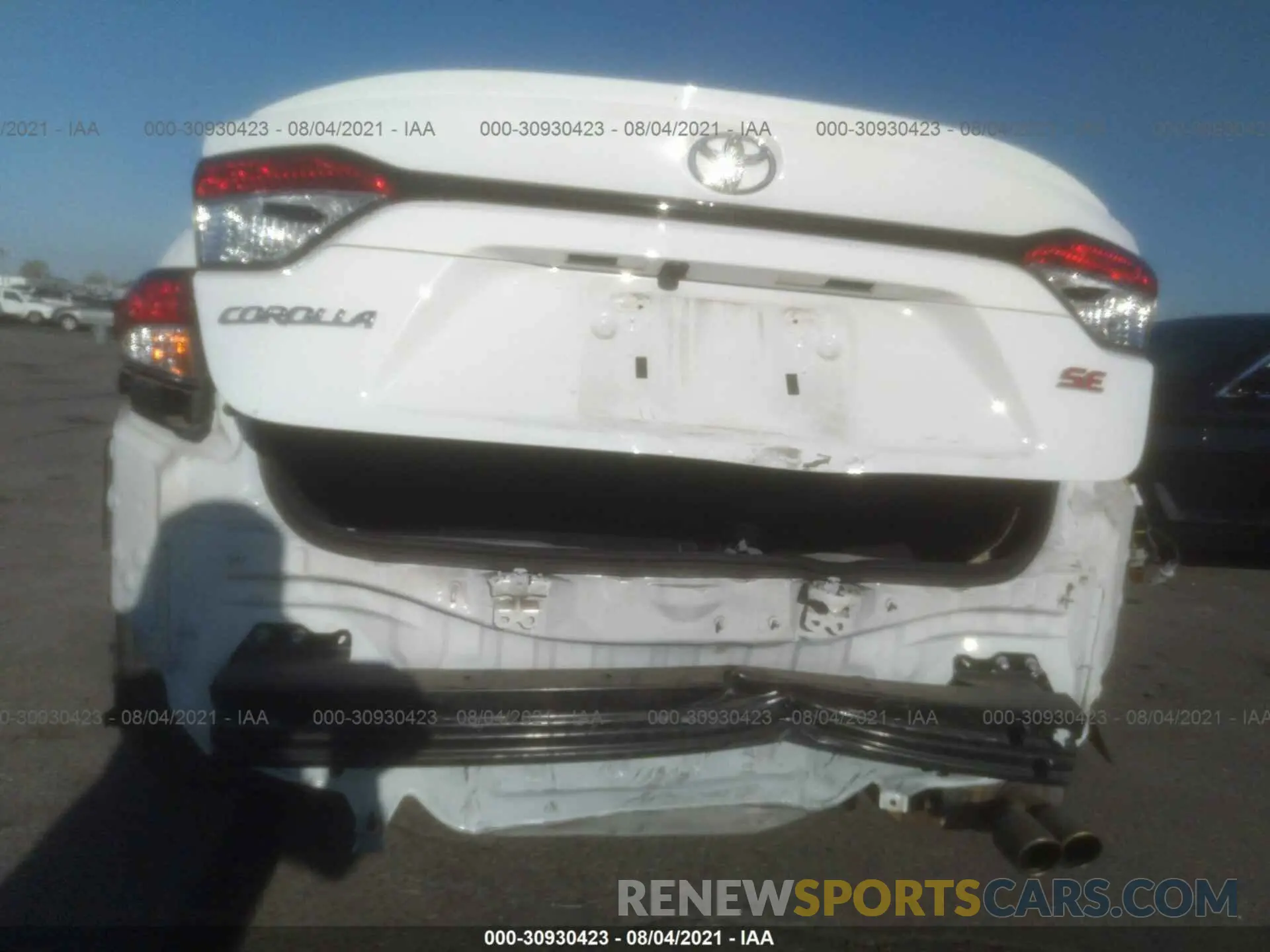 6 Photograph of a damaged car 5YFS4RCE0LP020137 TOYOTA COROLLA 2020