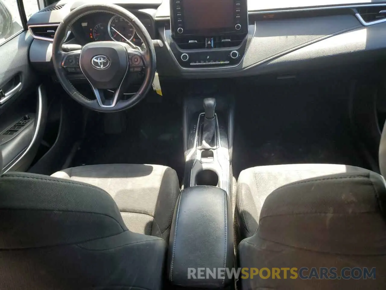 8 Фотография поврежденного автомобиля 5YFS4RCE0LP024849 TOYOTA COROLLA 2020